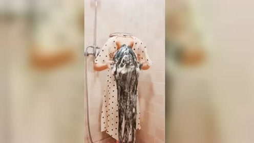 洗长发我都是这样洗的,喜欢我这留了20年的长发吗?