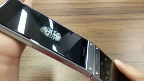 三星精仿w2019手机优思w2019系统官方全面评测视频