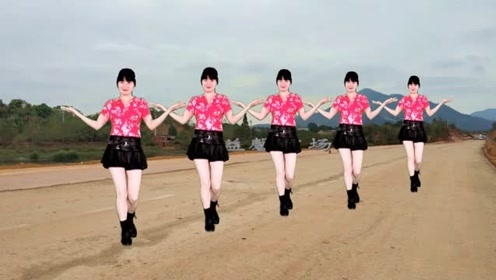 经典金曲广场舞《天涯》歌醉舞也美,望断天涯,赢得了天下输了她