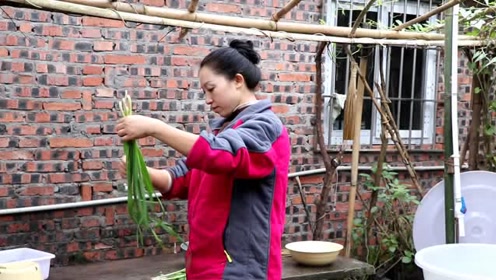 农家舒幺妹儿教大家秘制滑肉做法这样做的滑肉让人看着都流口水