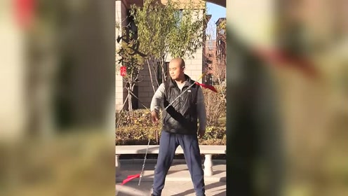 九节鞭超慢动作,背花起抛