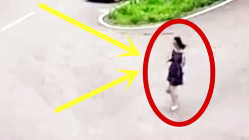 短裙妹子上坡路突然内急,丝毫没感觉不对,2秒后太可怕了!