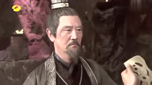 杨素要夺取宇文拓的轩辕剑,引诱剑痴解开神兵封印!