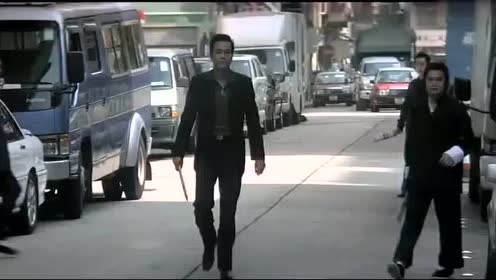 以和为贵:跨栏小能手东莞仔上线,这么高的栏杆,一步就跳了过去