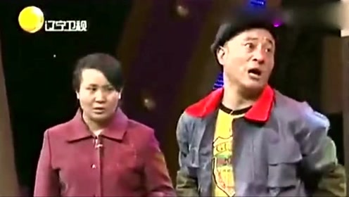 赵四警告赵本山:你就偷着乐吧,和谐社会把你给救了!