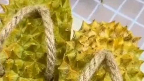 用榴莲皮做的拖鞋很适合,快点学起来!