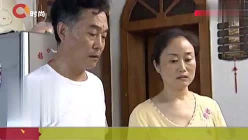冷暖人生:女学生被父母毒打,无良男老师的关心,让她放下了戒心