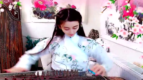 古筝琴一曲《左手指月》旋律经典优美,百听不厌!