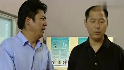 重案六组:大曾及时向老郑说明情况,胡刚去洗浴令大曾不解!