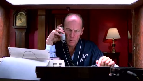 《芝加哥打鬼》疫情爆发，美军果断调轨道大炮，发射核弹控制局势