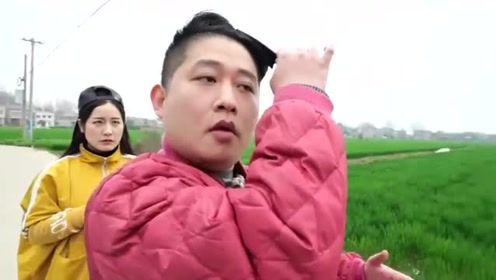爆笑三江锅:贱贱亲自示范教憨头表白,接下来憨头的做法,开口跪