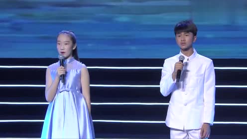 来看看这个青春中国朗诵视频,同学们气场超级强悍