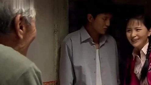 暖春山里孩子考上大学,爷爷激动,再三确认没听错吗