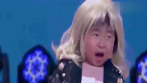 小萌娃李欣蕊和乔杉同台,演绎爆笑脱口秀,都是笑点!