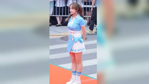 程潇来韩国没多久 这身材就让韩国大叔起食难安!