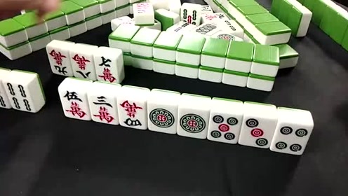 真人麻将:心血来潮打牌,结果这么好的机会都没有抓住,心痛啊!