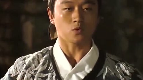 美女能用琴音波攻击人，没想到小伙也会音波功，念首诗就打败了她