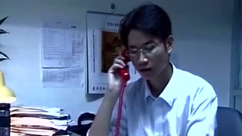 红问号:邻居染上艾滋病,美女暗中跟随,直接把这事捅给了报社