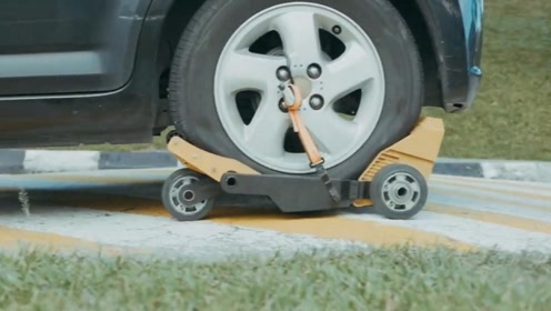 小伙打造可以躺着骑的三轮车,时速48公里,代步比还