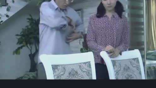婆家娘家:老婆在楼上,老头跑到保姆的房间,网友:胆子太大了
