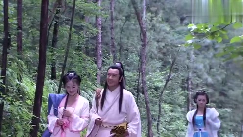 秦香莲:陈世美和秦香莲在前面甜言蜜语,赵昭公主在后面醋意大发