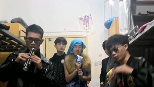 男生宿舍!不怕沙雕多,就怕住一窝
