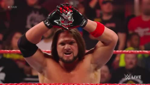 aj·斯泰尔斯跟wwe兰迪·奥顿作对,结果惨遭rko!