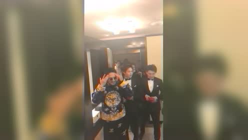 张晓晨大婚,马天宇当伴郎,我男神本人比电视上好看!