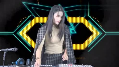 《凤舞九天》dj,重温经典巅峰之作,美女劲爆嗨起来
