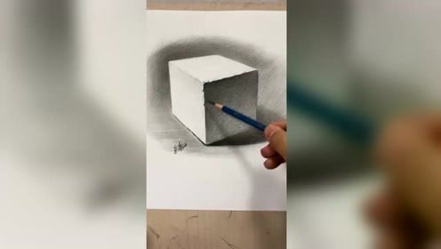 素描画:非常具有立体感的方块,5年的技术你觉得怎么样?