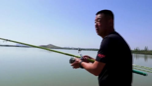 李大毛:连杆高潮迭起,把今天的气氛推到了顶峰,大毛感觉在打比赛