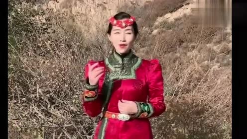 女歌手唱首民歌《山那边》,有点肉麻,真是太好听了!