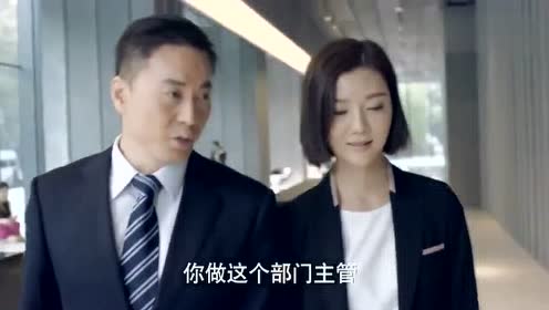 加钱哥嫌弃吉米仔的手段太麻烦,不如直接给他钱,他去