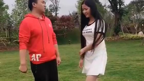 云南山歌对唱,情歌缠绵,男俊女靓,媲美歌手!