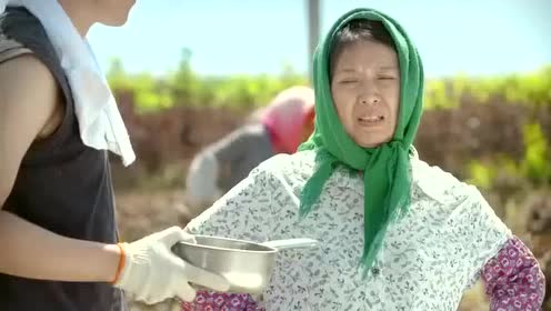 乡村爱情:赵四媳妇心里苦啊!赵四成天不干活,还抠搜的!