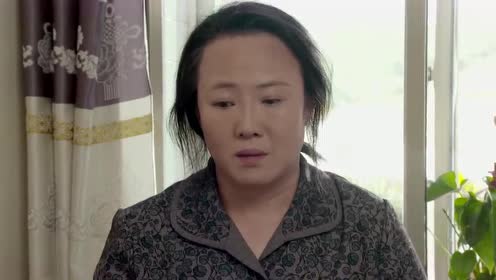 乡村爱情:老徐喝了两杯含有安眠药的水,刘英娘赶紧劝老徐离开