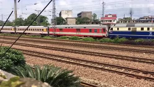 k8730次列车出贵溪站开往景德镇!