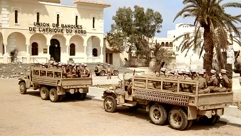 《窃金者》法国外籍军团遭德军突袭，用机枪扫射和迫击炮回击！