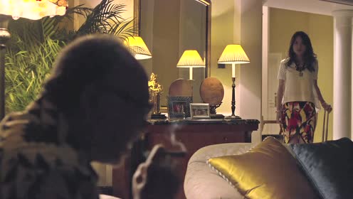 反贪风暴2：李丽坑老大，居然欠了两千六百万，不还就从澳门大桥扔下