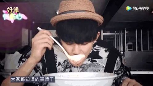 偶遇易烊千玺在食堂吃饭，不小心暴露一细节，这修养想不红都难！