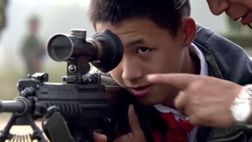 我是特种兵之利刃出鞘:何副司令带何晨光练习射击