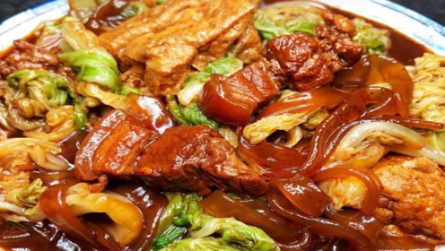 白菜和五花肉这么做,配上一把粉条,连吃三天也不腻,营养又解馋