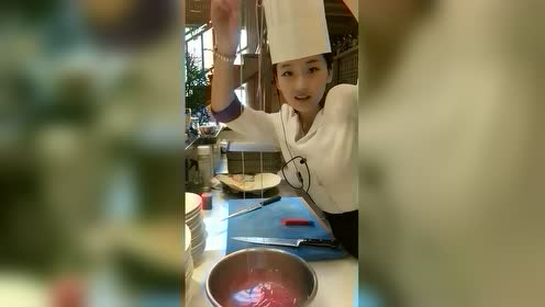 女厨师长的这刀功以后一定能找个好婆家!