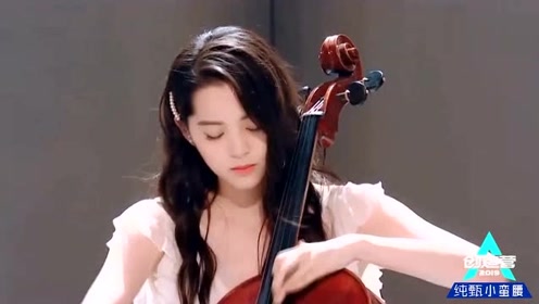六位学姐完美出场,欧阳娜娜甜美,宋妍霏超a