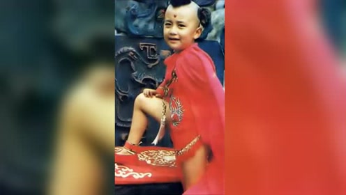 脱下红肚兜的他身价不菲
