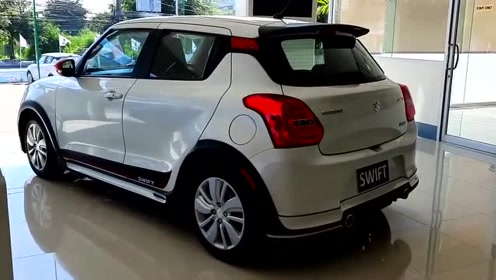 2020款铃木雨燕swiftglx实拍