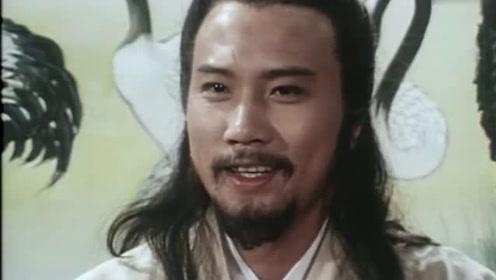 一部80年代的武侠片,拳痴对战张三丰,不料被张三丰坐着打败了