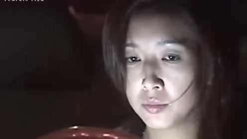 征服:李丽正在开车,突然觉得不对劲,下一秒猛踩刹车!