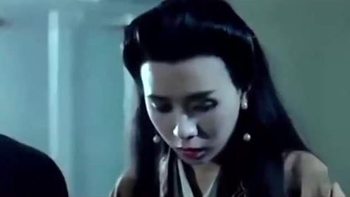 男子让女鬼变凶一点的鬼脸,结果呢,还是这么的可爱!