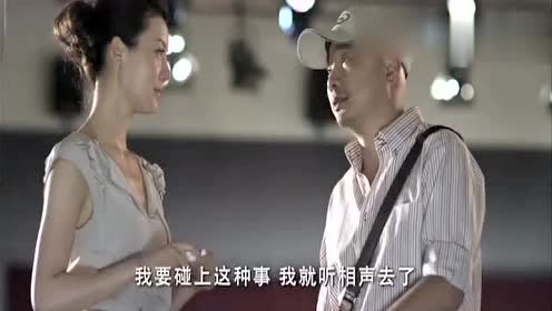 徐若云看话剧看哭了,曹小强暖心动作,他俩是最合适的